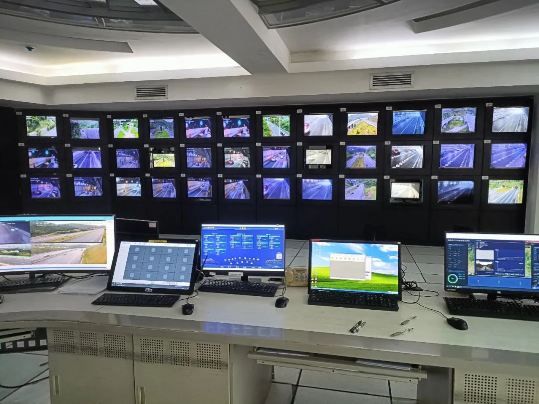 智慧高速解决方案